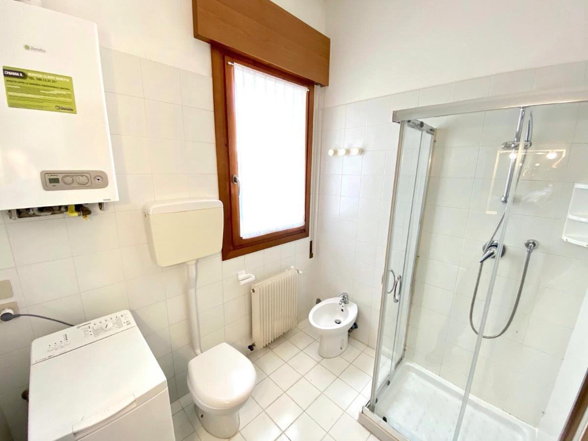 Villa Santin Carraro Immobiliare - Family Apartments Τζεσόλο Λίντο Εξωτερικό φωτογραφία