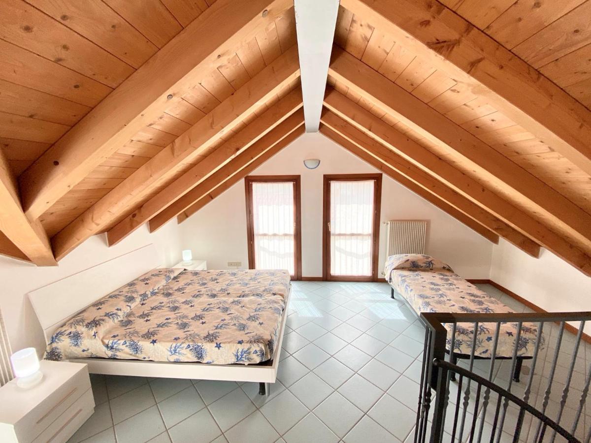 Villa Santin Carraro Immobiliare - Family Apartments Τζεσόλο Λίντο Εξωτερικό φωτογραφία